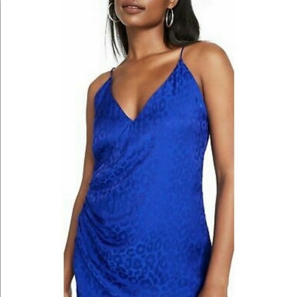 Cushne dress - Picture 1 of 14
